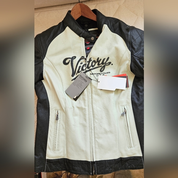 Victory Vintage Style Motorcycle Jacket - Picture 3 of 7